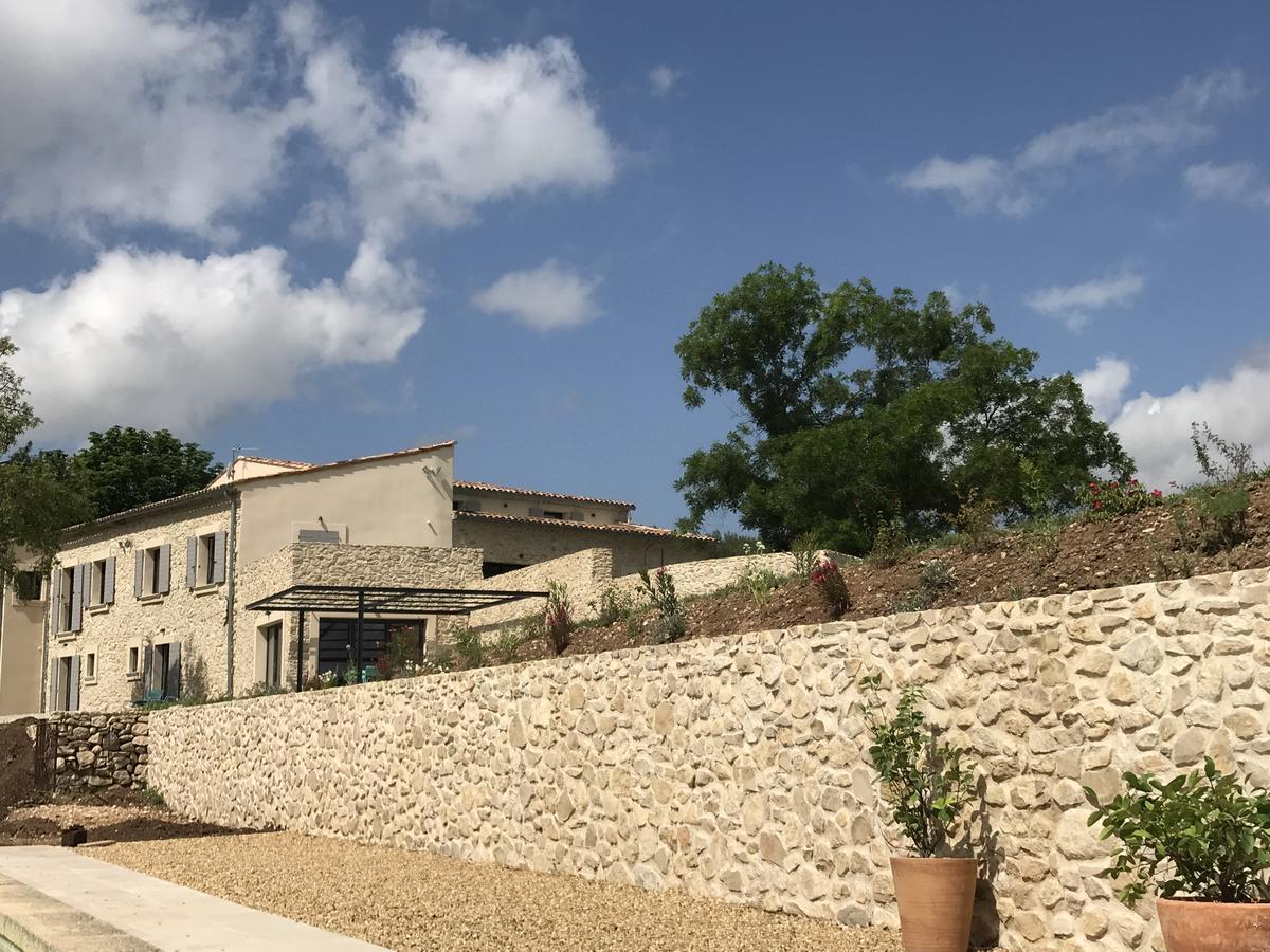 Hotel Chut ! C'Est Ici Venelles Exteriér fotografie